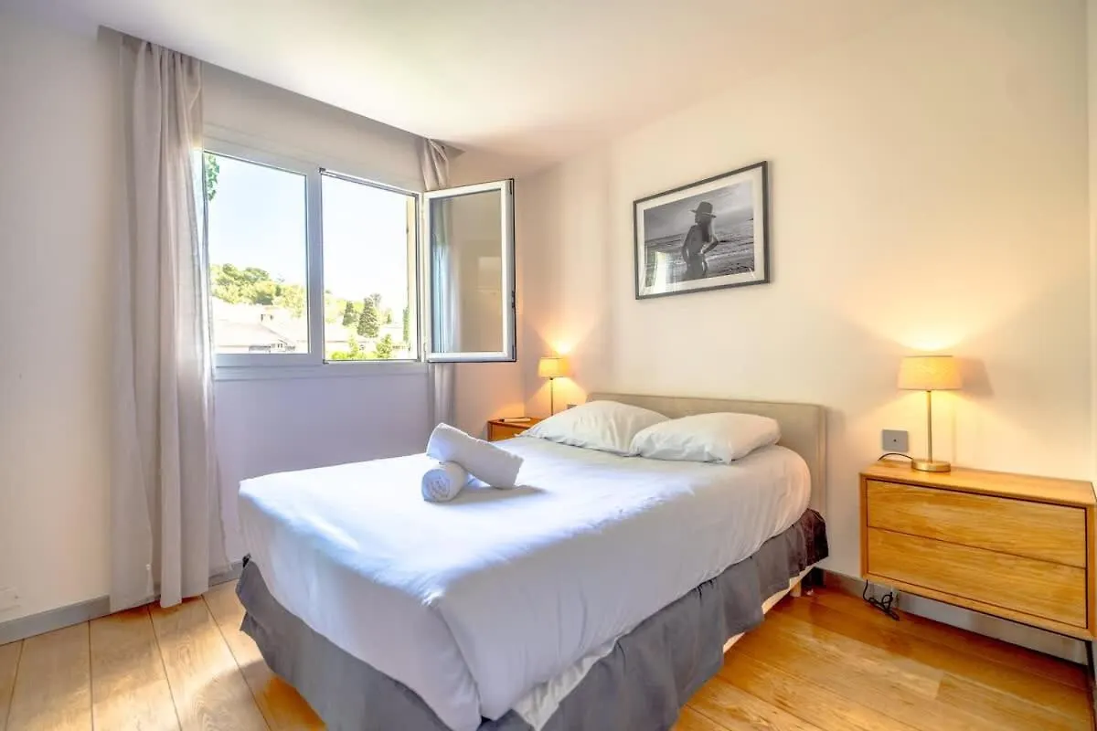 Apartment In The Heart Of St Tropez With Parking Saint-Tropez